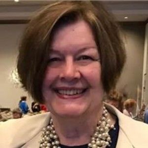 Meet your Posher, Elizabeth